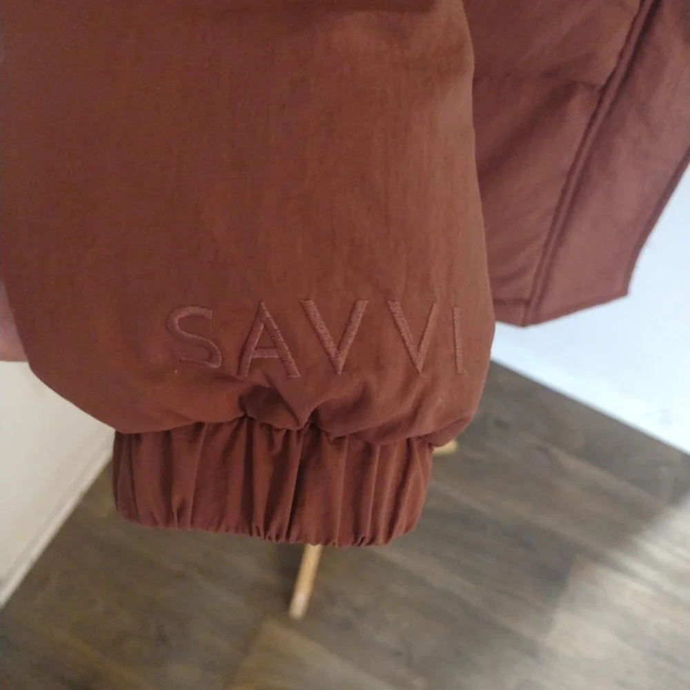Savvi Kendra Puffer, Size M, Color Cinnamon